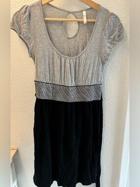 Rue21 Gray and Black Midi Dress